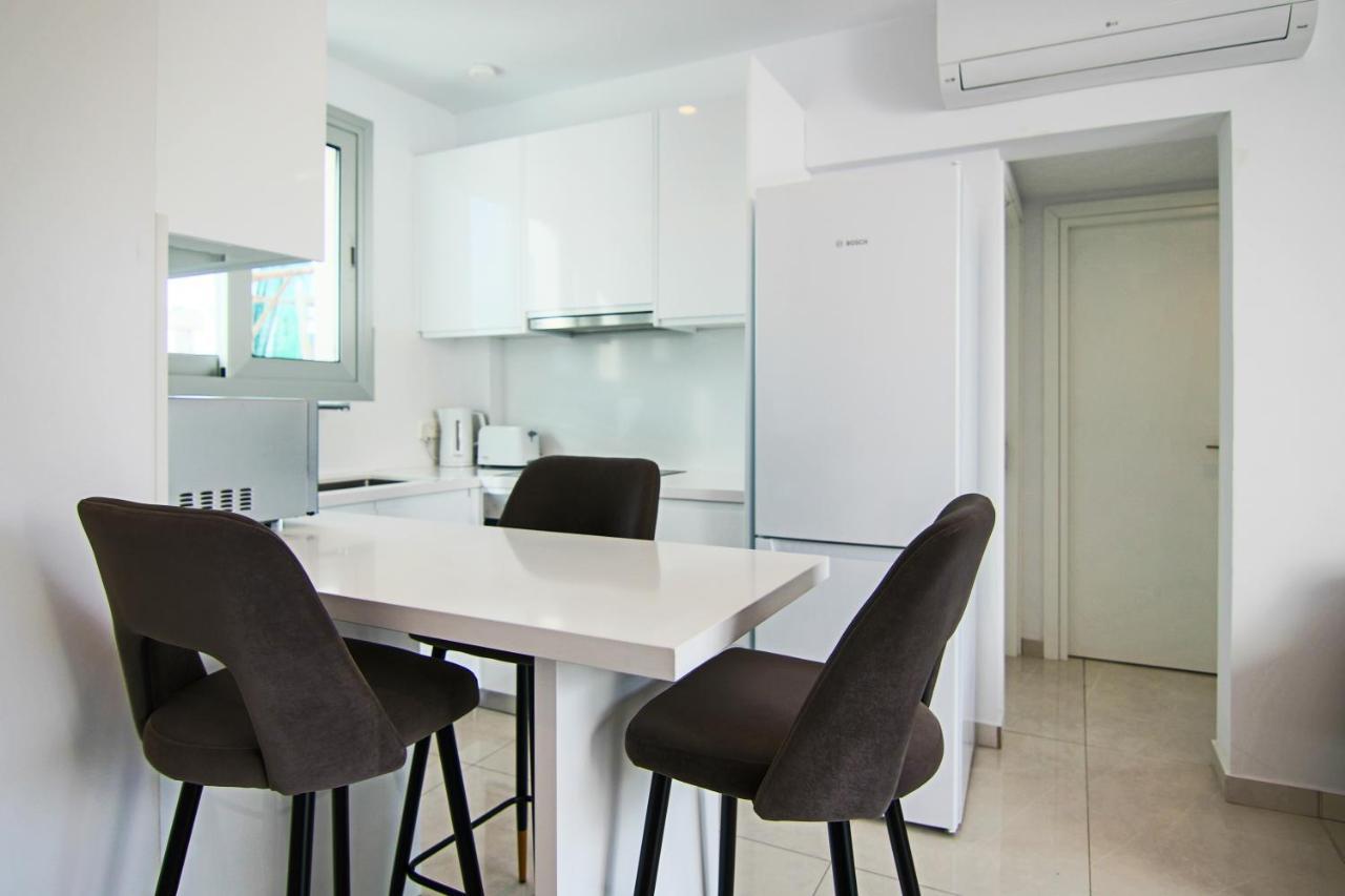 Phaedrus Living - Seaside Executive Flat Harbour 101 Apartment Paphos Luaran gambar